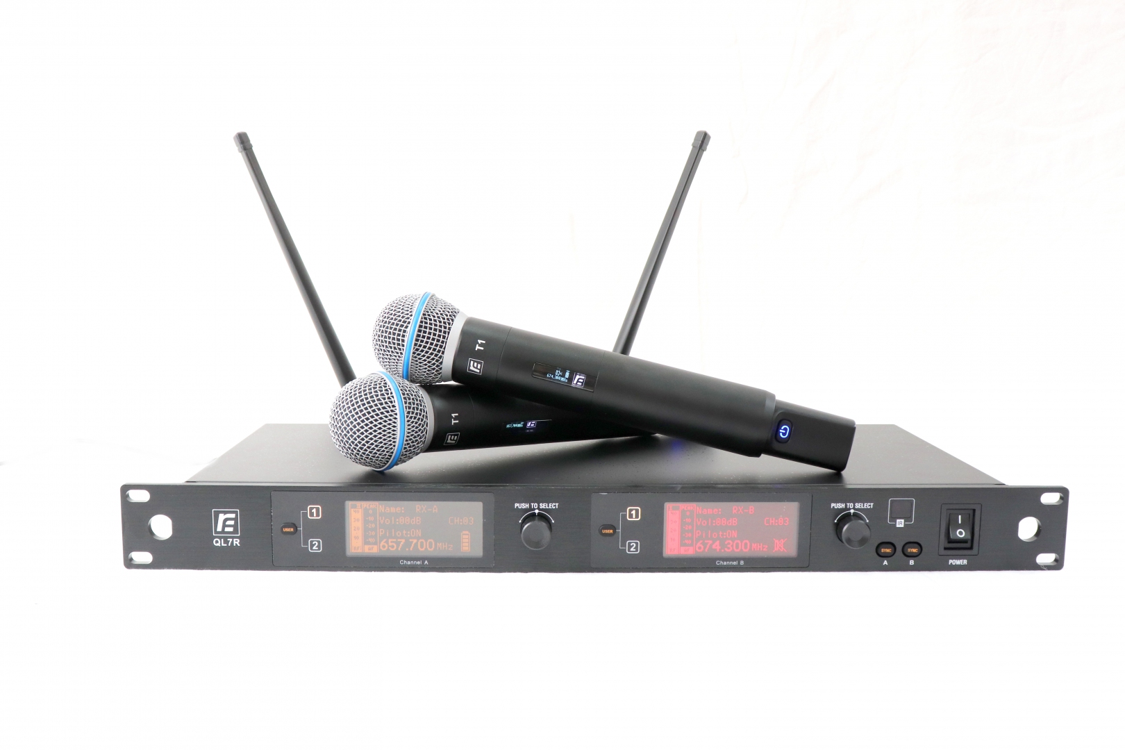 RFIntell QL7R/T1-A 651,800-683,400 МГц 2-канальная радиосистема с 2-мя ручными микрофонами в Новокузнецке