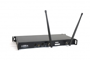 RFIntell QL7R/T1-B 720,500-754,000 МГц 2-канальная радиосистема с 2-мя ручными микрофонами в Новокузнецке